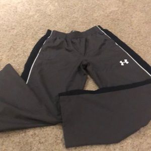 Under Armour youth athletic pants